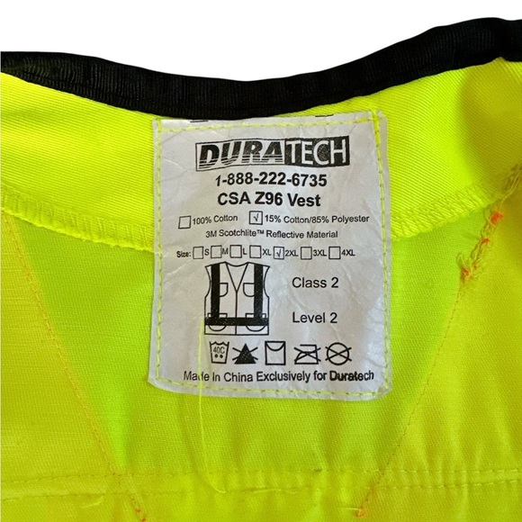 High-Visibility Safety Vest with Reflective Stripes - Picture 2 of 4